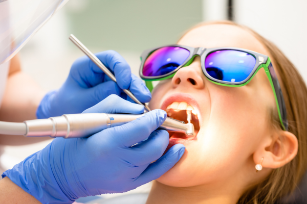 dentist teeth cleaning